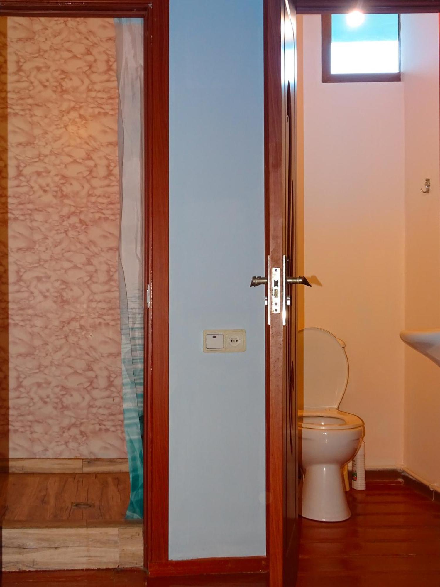 Aspet B&B Tat'ev Buitenkant foto